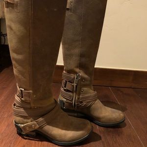 Sorel y’all leather boot